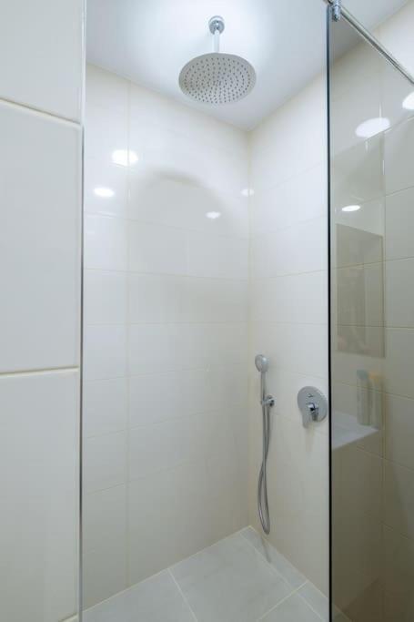 Top Location, Brand New 3 Bdrm Apt & Free Parking Sofya Dış mekan fotoğraf